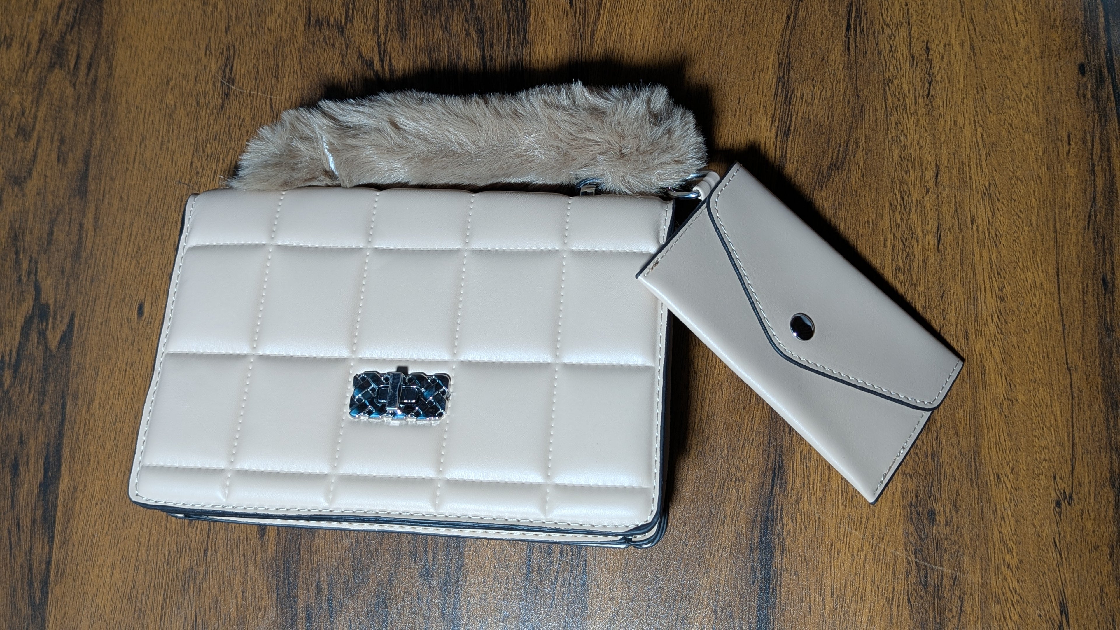 👜 Luxenor Pure Leather Ladies Handbags Collection